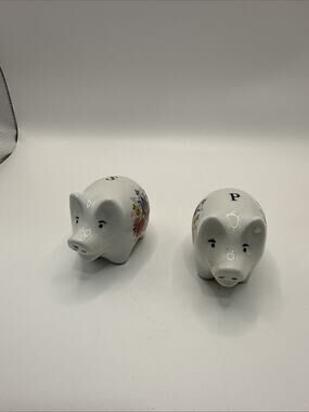 Vintage Reutter Germany Salt & Pepper Pig Shakers Figurines